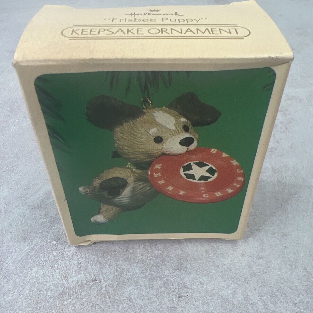 Hallmark Keepsake Ornament‎ Frisbee Puppy (1984)